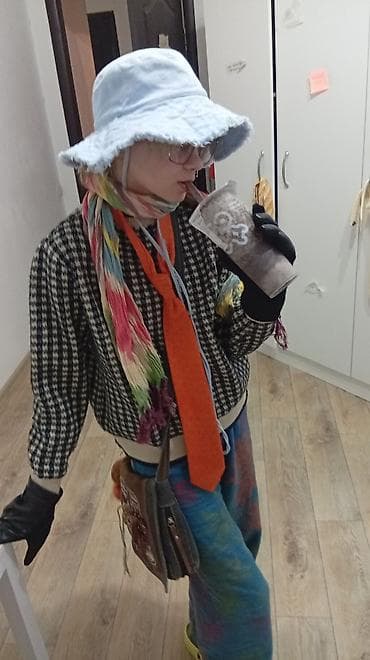 Спецодежда: Продаю очень уютный тёплый свитер на ребенка 7-9 лет!!! отличный — 5