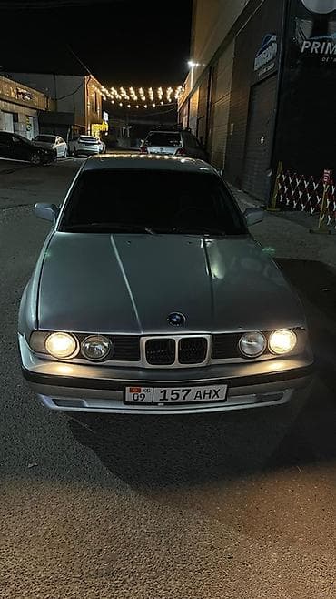 neta x: BMW 5 series: 1992 г., 2 л, Механика, Седан — 6