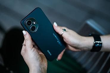 xbox 2: Honor 400, Б/у, 256 ГБ, цвет - Черный, 1 SIM, 2 SIM — 3