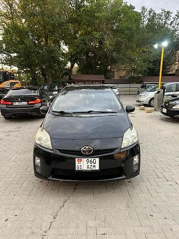 Toyota Prius: 2011 г., 1.8 л, Вариатор, Гибрид, Лифтбек