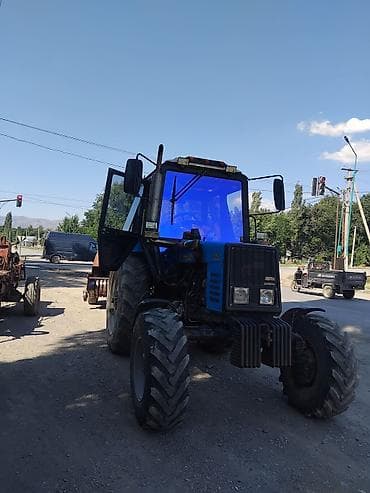 Унаа: Трактор Беларус МТЗ-892 с год 2018 прицепленным пресс-подборщиком - — 2
