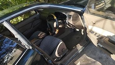 bwb e34: Toyota Vista: 1995 г., Седан — 6