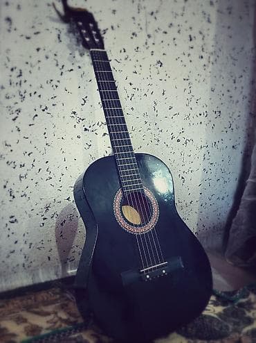 Музыкалык аспаптар: 🎸 Продам классическую гитару в отличном состоянии! Гитара ухоженная — 5