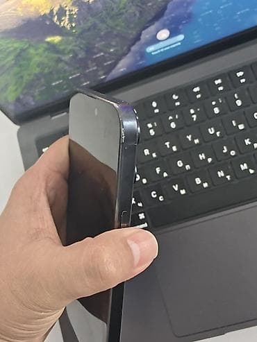 iphone ce: IPhone 15 Pro Max, Б/у, 256 ГБ, Кабель, 80 % — 3