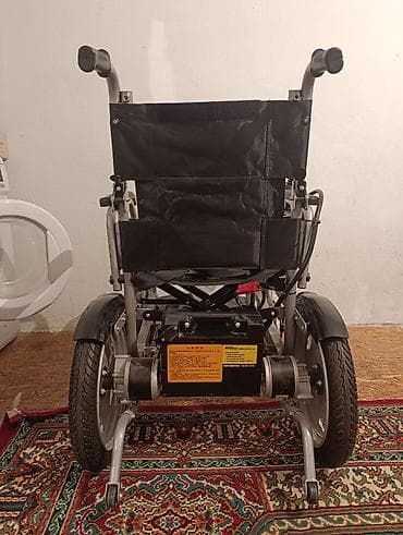 Медициналык кийим: Электрическая инвалидная коляска с джойстиковым управлением - — 3