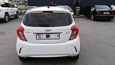 Продажа авто: Chevrolet Spark: 2018 г., 1 л, Вариатор, Бензин, Хэтчбэк — 5