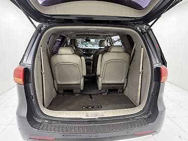 vin code: Kia Carnival: 2017 г., 2.2 л, Автомат, Дизель, Минивэн — 7