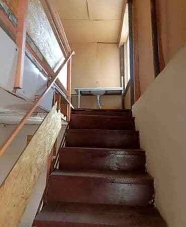 снять большой дом на сутки: 20 м², 1 комната, Теплый пол, Бронированные двери, Забор, огорожен — 2