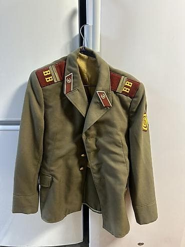 армейские сумки: Кители военной формы (2 шт.) - Цвет: защитный/оливковый. - Материал — 1