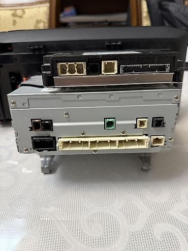 playstation 5 купить: Центральная консоль Toyota Новый, Оригинал — 3