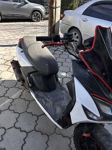 скутер трицикл купить: Скутер/мопед 50–150 см³ (визуально – спортивный дизайн, уличный класс) — 2