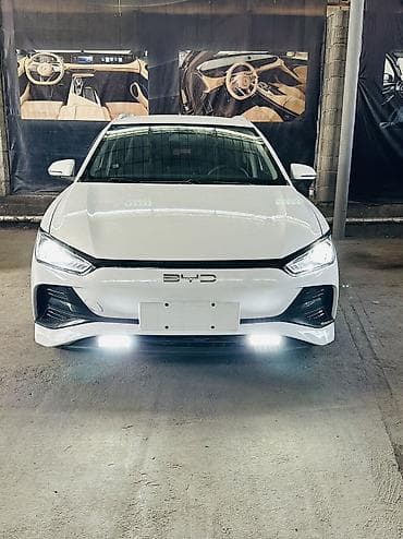 e 303: BYD E2: 2023 г., Автомат, Электромобиль, Кроссовер — 9