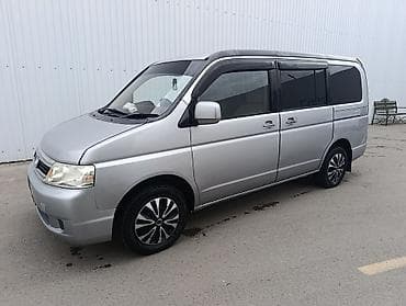b class: Honda Stepwgn: 2004 г., 2 л, Автомат, Бензин, Минивэн — 1