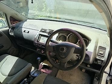 honda fit: Honda Fit: 2003 г., 1.3 л, Вариатор, Бензин, Хэтчбэк — 7