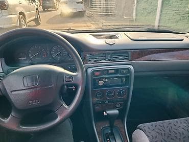 civic: Honda Civic: 1996 г., 1.6 л, Автомат, Бензин, Седан — 6
