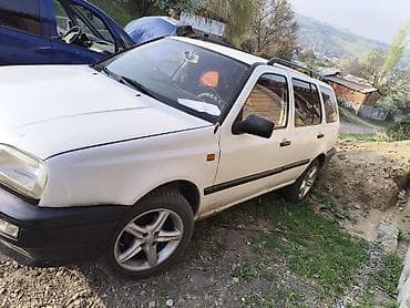 Volkswagen: Volkswagen Golf: 1995 г., 1.6 л, Кол менен иштөөчү, Бензин, Универсал — 4