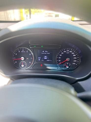 Kia: Kia Sorento: 2019 г., 2 л, Автомат, Бензин, Кроссовер — 10