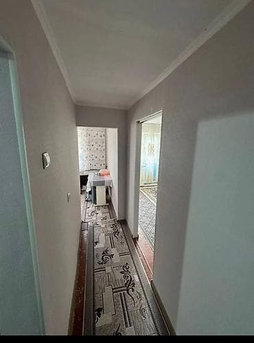 комната целиком: 1 комната, 35 м², Хрущевка, 4 этаж, Косметический ремонт — 1