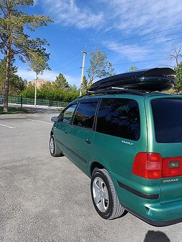mini ev: Volkswagen Sharan: 2001 г., 2 л, Механика, Бензин, Минивэн — 5