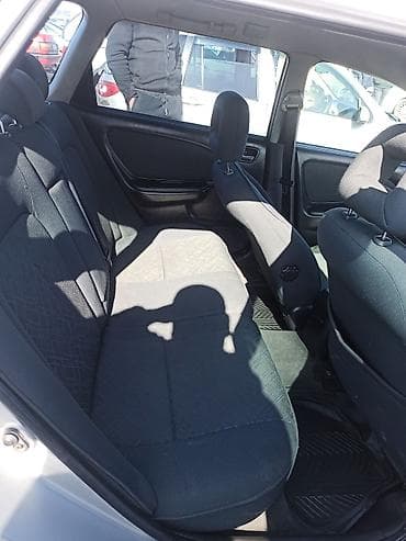 spark 7: Toyota Avensis: 2003 г., 1.8 л, Автомат, Бензин, Универсал — 8