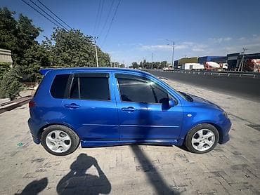 Mazda Demio: 2003 г., 1.5 л, Автомат, Бензин, Хэтчбэк — 7