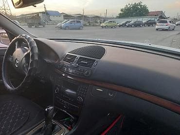 Унаа сатуу: Mercedes-Benz E-Class: 2003 г., 2.2 л, Кол менен иштөөчү, Дизель, Седан — 8
