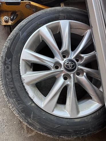 carplay android: Литые диски ToyotaCorolla рестайлинг + летние шины 205/55 R16 - — 1