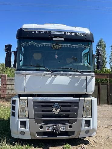 Транспорт: Тягач, Renault, 2013 г., Без прицепа — 2