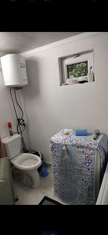 дом 6 комнат: 70 м², 4 комнаты, Забор, огорожен — 6