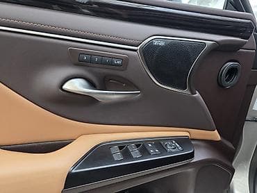 levin: Lexus ES: 2020 г., 2.5 л, Автомат, Гибрид, Седан — 4