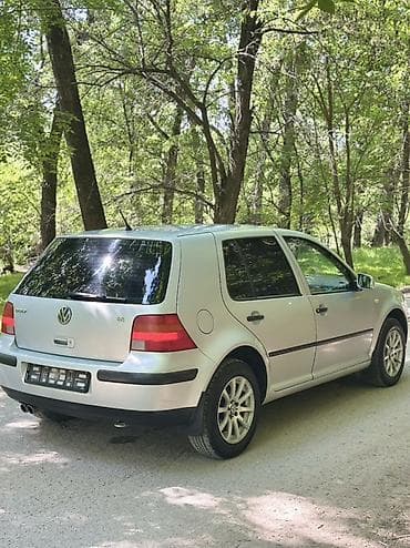 королла 1998: Volkswagen Golf: 1998 г., 1.6 л, Механика, Бензин, Хэтчбэк — 8