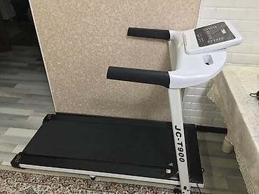 Мячи: Беговая дорожка JC-T900 - Компактная электрическая беговая дорожка — 5