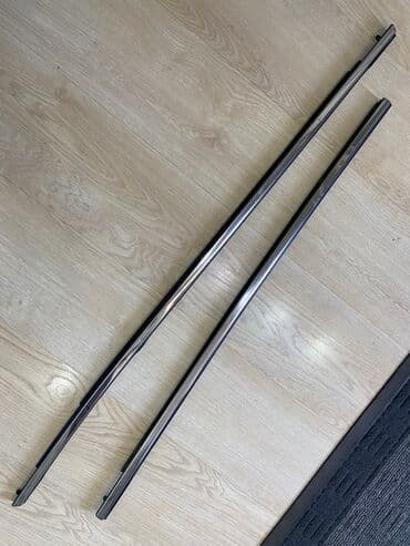 Subaru Outback кузов BT 2020г. Продаю уплотнитель стекла двери, левая