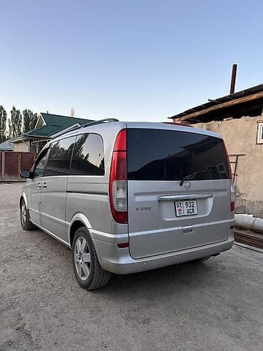 авто ижара: Mercedes-Benz Viano: 2007 г., 2.2 л, Кол менен иштөөчү, Дизель, Вэн/Минивэн — 3