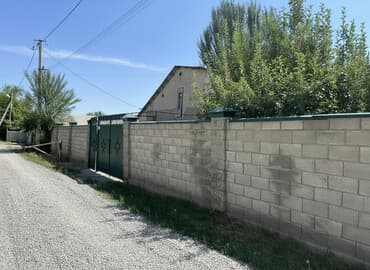 продаю дом чолпоната: Дом, 95 м², 4 комнаты, Собственник, Старый ремонт — 2