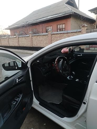 bmw x5 e70: BYD E5: 2018 г., Седан — 8