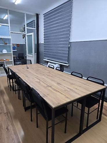 Кабинет Для тренингов В бизнес центре, 36 м², Почасово, 1 линия, С оборудованием, С отдельным входом