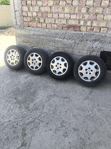 Колеса в сборе 215 / 65 / R 16, Лето, Б/у, Комплект, Легковые, Литые, отверстий - 4