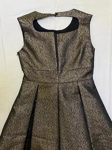 Плащи: Срочно продаются платья Турция Пекин на выход одевала 1 раз есть и — 2