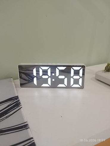 Часы для дома: Зеркальные электронные настольные часы с большим LED-дисплеем - — 1
