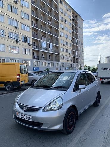 mini cooper: Honda Fit: 2003 г., 1.3 л, Вариатор, Бензин, Хэтчбэк — 5