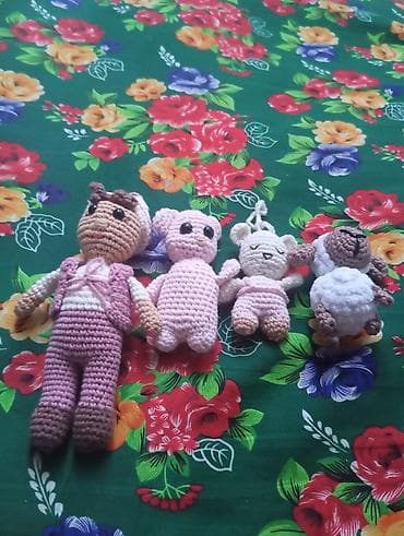 вязанная игрушка: Набор вязаных крючком игрушек амимигуруми. Состав набора: - Кукла в — 1