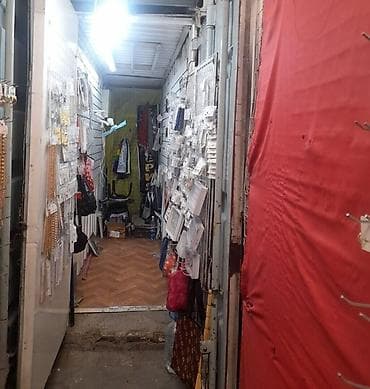 Дордой рынок Алкан Продается контейнер Площадь: 5м2 Центральный