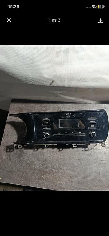 Головное устройство/аудиосистема Hyundai/Kia Оригинальная магнитола с at lalafo.kg Головное устройство/аудиосистема Hyundai/Kia Оригинальная магнитола с