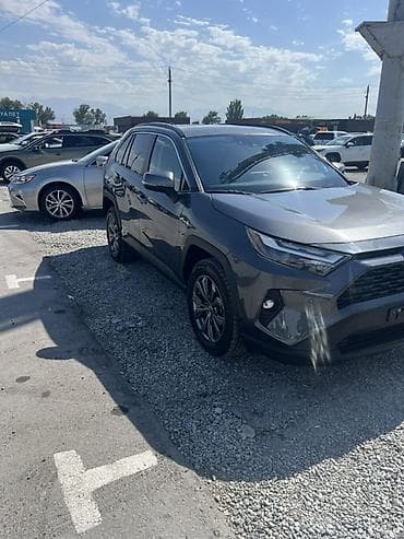 Toyota RAV4: 2022 г., 2.5 л, Автомат, Бензин, Кроссовер — 9