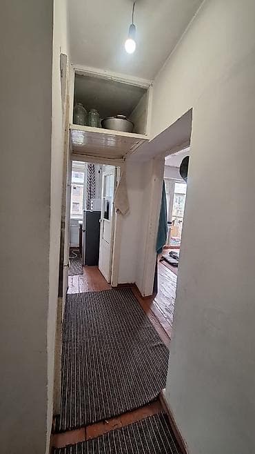 Недвижимость: 1 комната, 28 м², Хрущевка, 4 этаж, Старый ремонт — 3