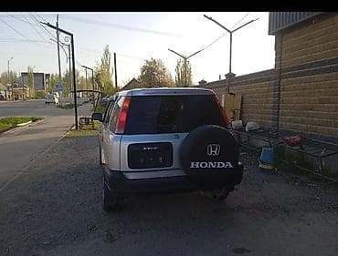 1995: Honda CR‑V, правый руль, интерьер первого поколения (примерно конец — 2
