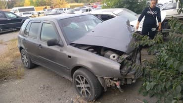 Авто 
Скупка битых авто