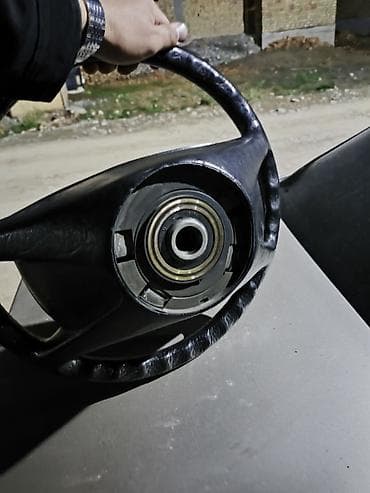 Руль Mercedes-Benz 1992 г., Б/у, Оригинал, Германия at lalafo.kg Руль Mercedes-Benz 1992 г., Б/у, Оригинал, Германия