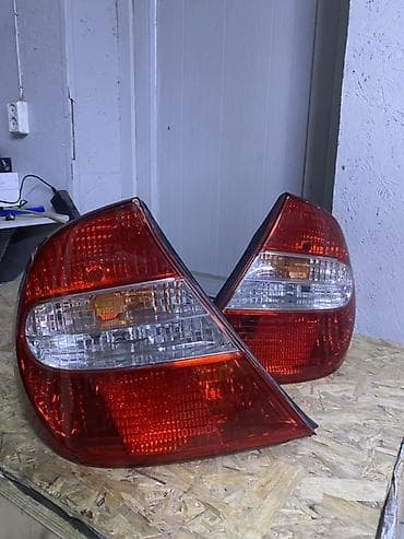 c4 с4: Комплект передних фар Toyota — 3